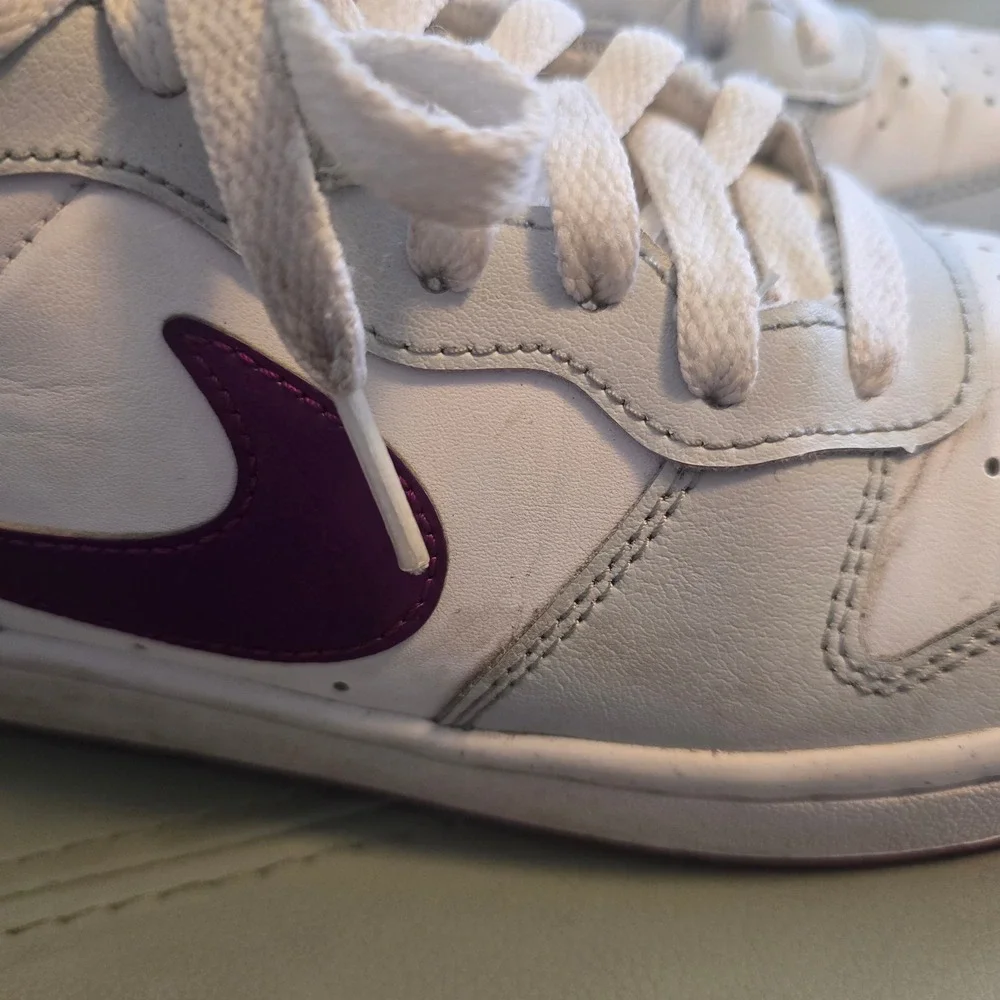 Nike‎ Court Borough Mid 2 White Grey Purple GS Sneakers CD7782-009 Size 5Y